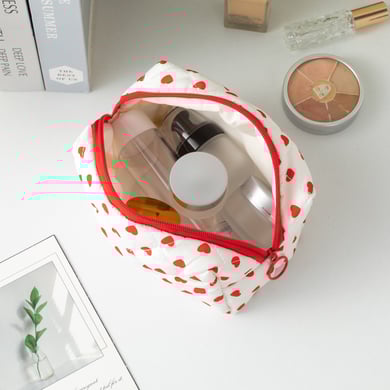 1 Piece Sweet Series Classic Heart Portable Large Capacity Toiletry With Random Printing Design Women's Cosmetic Bags h5 Picture6