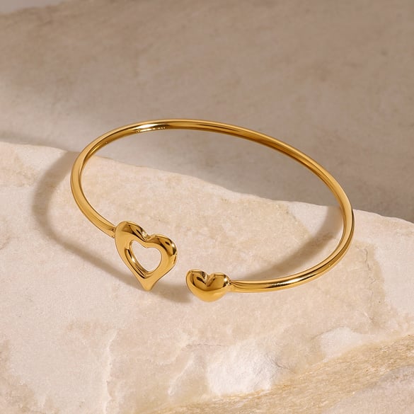 1 stuk romantische serie schattige liefdes-/hartvormige roestvrijstalen vergulde damesarmbanden 2