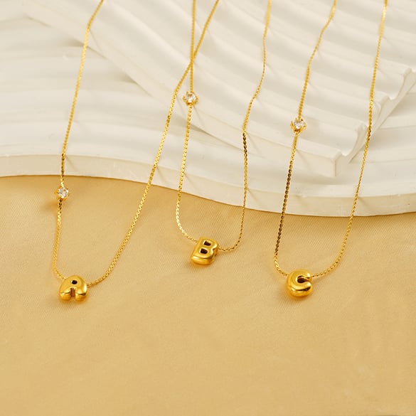 1 Adet Basit Seri Günlük Mektup Paslanmaz Çelik 18K Altın Kaplama Unisex Kolye 2