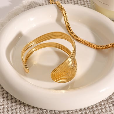 1 Stück Simple Series Elegant Line Edelstahl vergoldete Damenarmreifen h5 Bild8