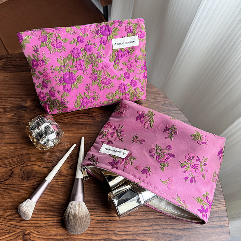 1 Stück luxuriöse Retro-Blumen-Polyester-Damentaschen der Serie Bild3