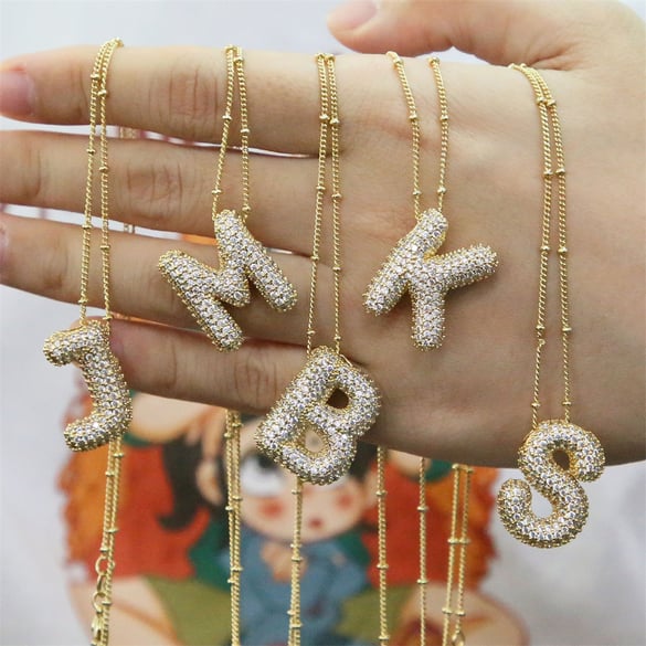 1 Piece Luxurious Series Elegant Casual Letter Copper Gold Color Stainless Steel Women's Pendant Necklaces 2