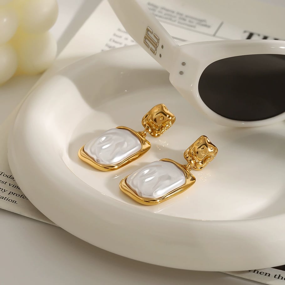 1 Pair Luxurious Series French Retro Block Stainless Steel Gold Color Elegant Women's Drop Earrings Picture8