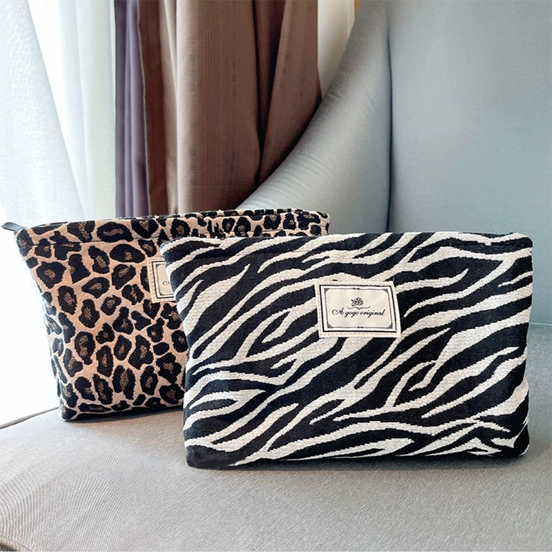 1 Piece Luxurious Series Natural Animal Canvas Women's Bags h5Picture7