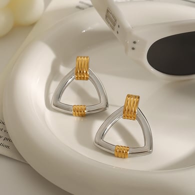 1 par de pendientes de botón de acero inoxidable en forma de triángulo clásico, color dorado, para mujer. h5 Imagen10