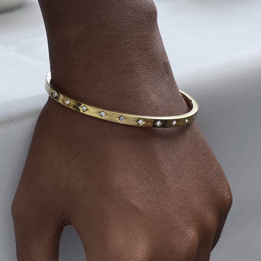 Pulseras de mujer de acero inoxidable chapadas en oro con diseño anular simple, serie clásica, 1 unidad Imagen7