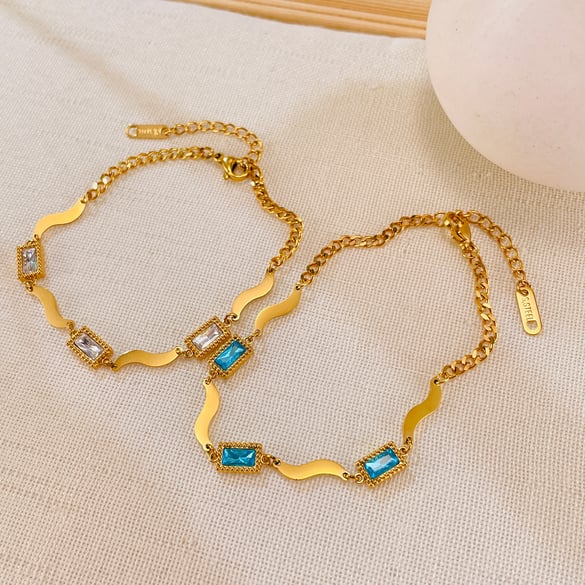 1 Piece Vintage Series Stylish Rectangular Stainless Steel Gold Color Women's Chain Bracelets