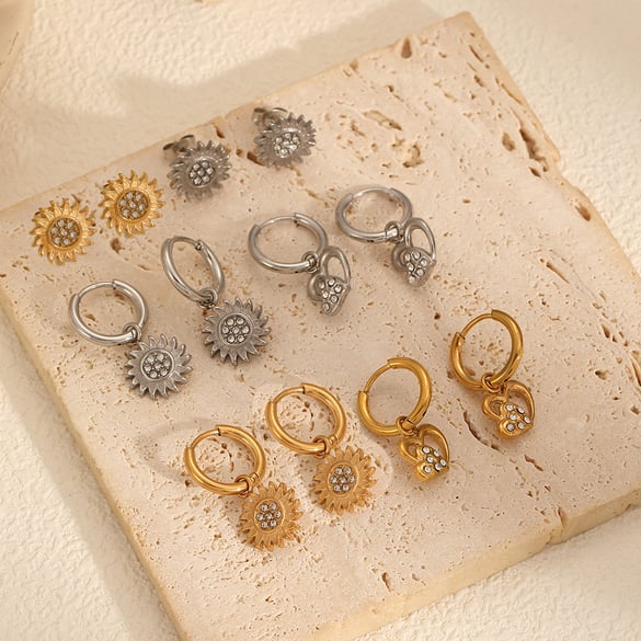1 Pair Exquisite Series Stylish Sun Shape Stainless Steel Gold Color Zircon Women's Stud Earrings