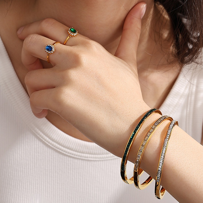 1 Stück Simple Series Klassische geometrische Edelstahl Goldfarben Strass Damen Armreifen Bild6