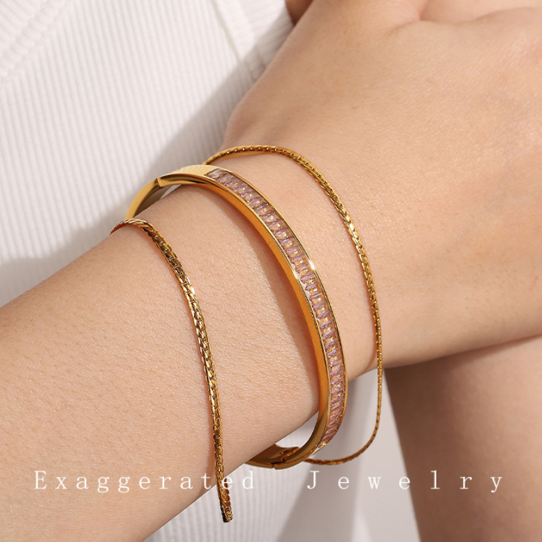 1 Stück Simple Series Klassische geometrische Edelstahl Goldfarben Strass Damen Armreifen Bild5