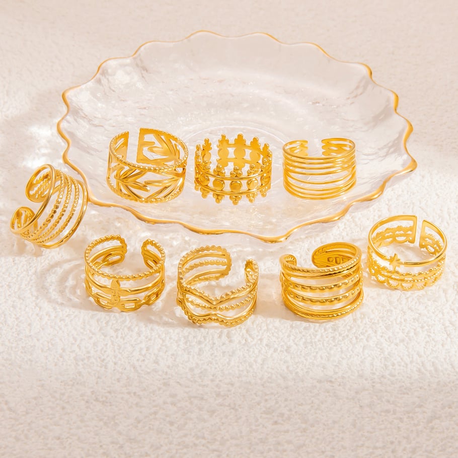 Anillos ajustables para mujer de acero inoxidable color dorado con tira elegante de serie clásica de 1 pieza Imagen4