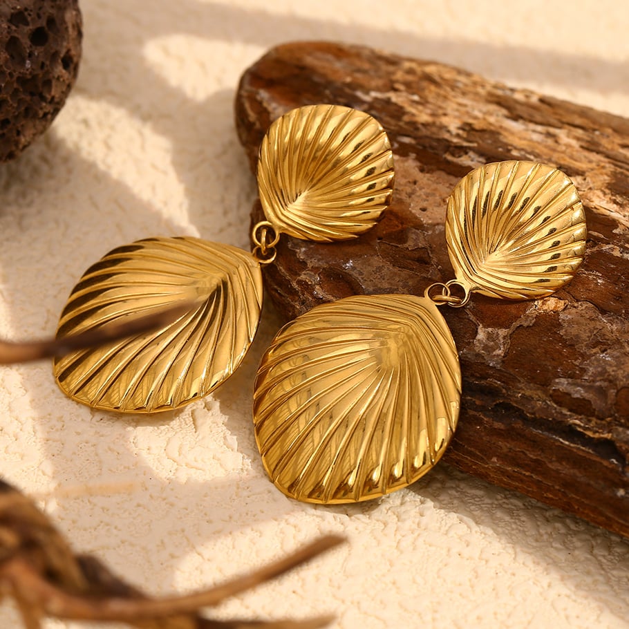 1 Pair Luxurious Series Natural Turtle Stainless Steel   Gold Color  Women's Drop Earrings Picture5