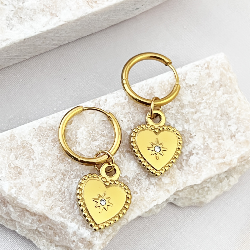 1 Pair Charming Series Retro Exquisite Heart Shape Stainless Steel Gold Color Women's Drop Earrings h5Picture4