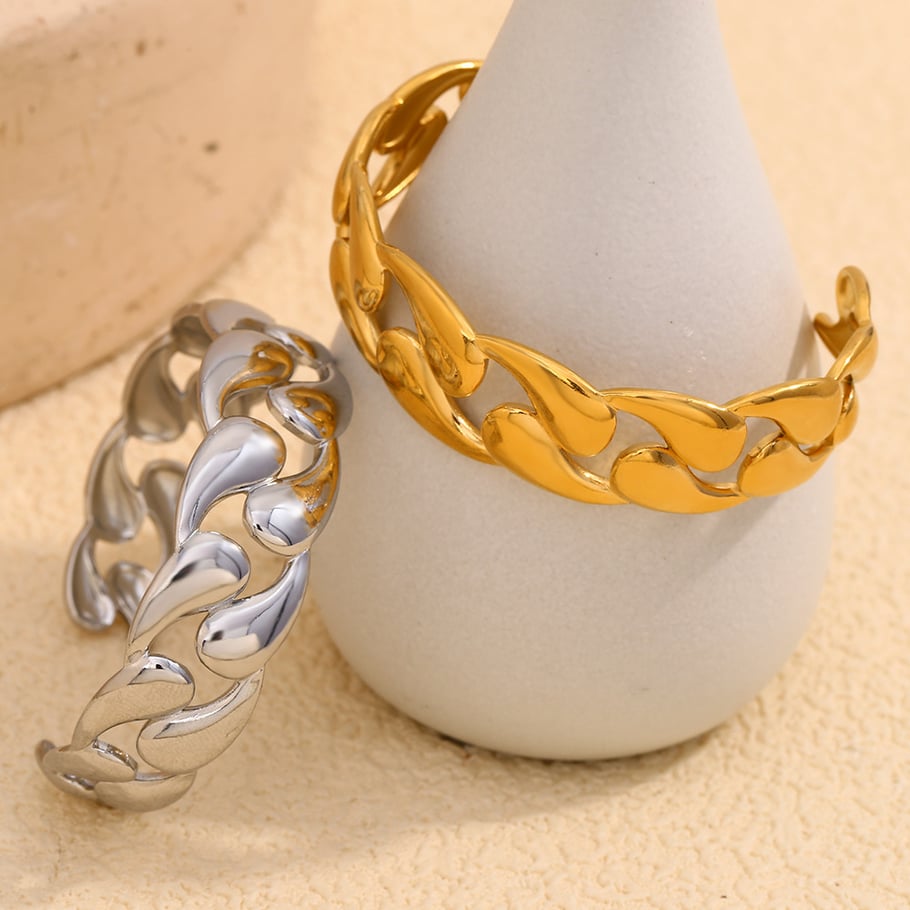 1 Piece Luxurious Series Simple Twist Stainless Steel   Gold Color  Women's Bangles Picture5