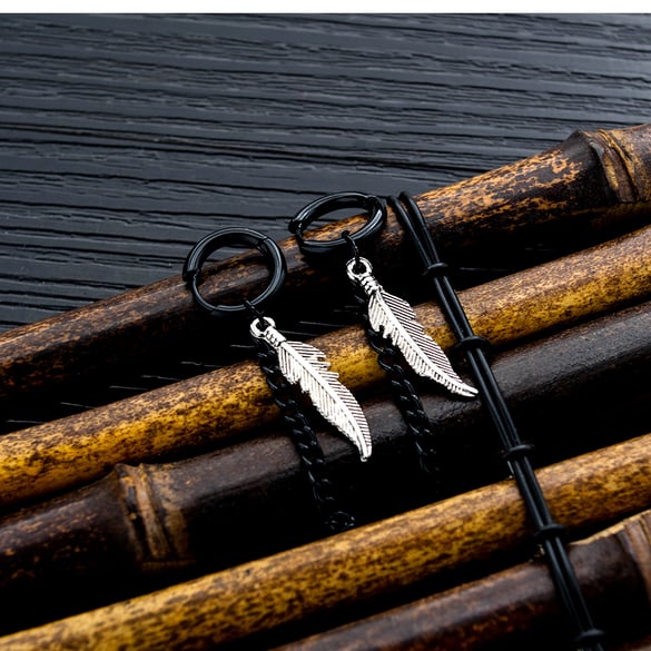 1 Pair Modern Wings Tassels Stainless Steel Men's Stud Earrings 2