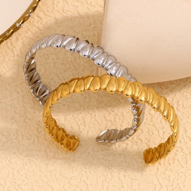 1 Piece Simple Series Classic Droplet Stainless Steel   Gold Color  Women's Bangles h5 Picture6