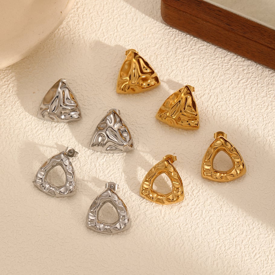 1 Pair Designable Series Retro Triangular Hammered Texture Stainless Steel Gold Color Women's Stud Earrings Picture3