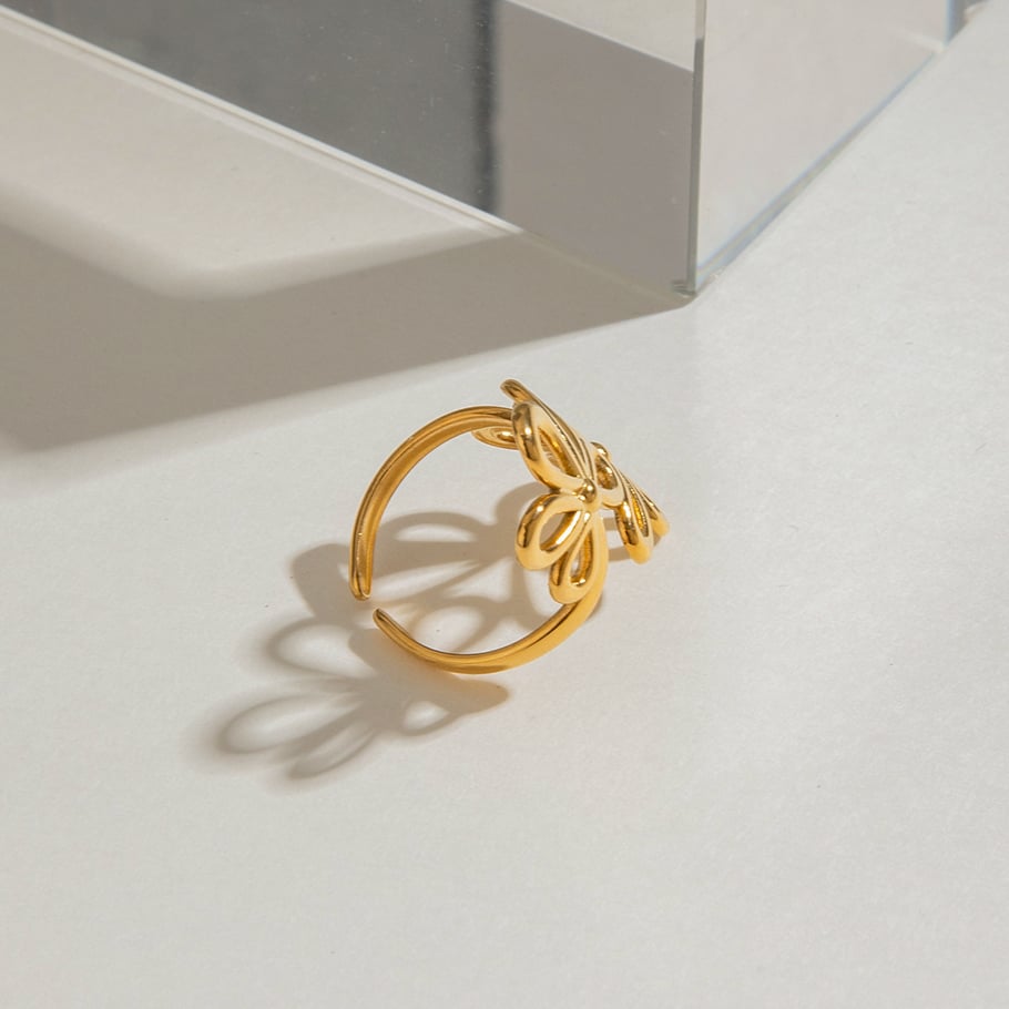 Anillos ajustables para mujer de acero inoxidable color dorado con diseño de flor elegante de serie romántica de 1 pieza Imagen5