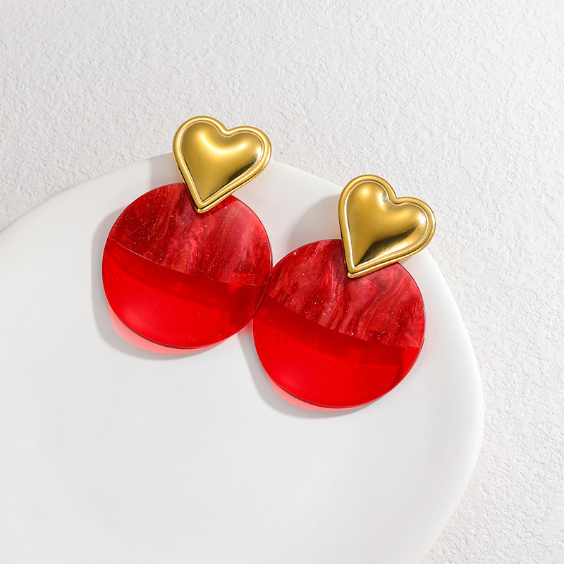 1 Pair Luxurious Series Classic Heart Stainless Steel 18K Gold Plated Women Stud Earrings Picture3