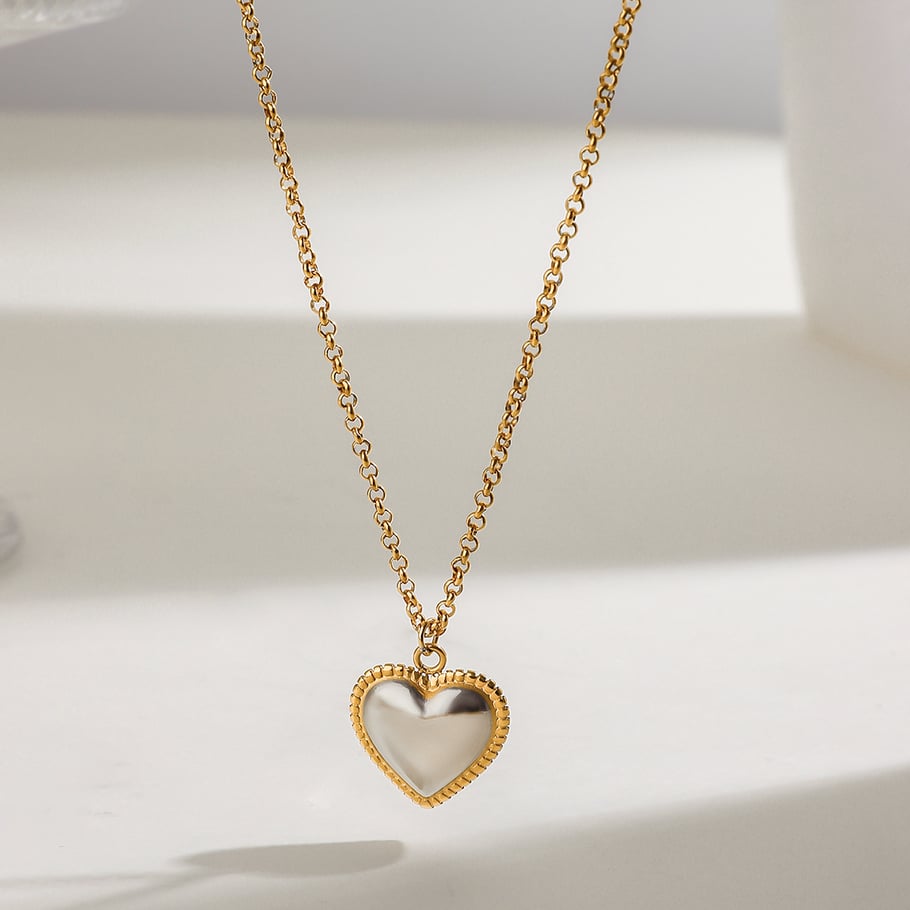 1 Piece Romantic Series Sweet Heart Stainless Steel Gold and Silver Color Women's Pendant Necklaces Picture5