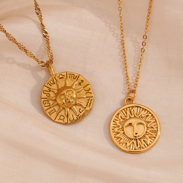1 Piece Classic Series Classic Sun/Moon Stainless Steel   Gold Color  Women's Pendant Necklaces 2