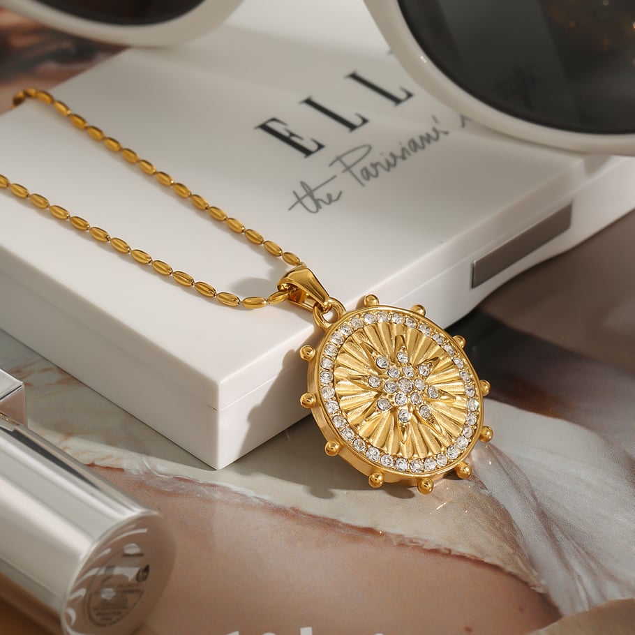 1 Piece Luxurious Series Eight-pointed Star Stainless Steel Gold Color Women's Pendant Necklaces Picture4