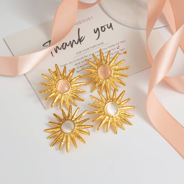 1 Pair Luxurious Series Elegant Sun Stainless Steel Gold Color With Natureal Stone Women's Stud Earrings