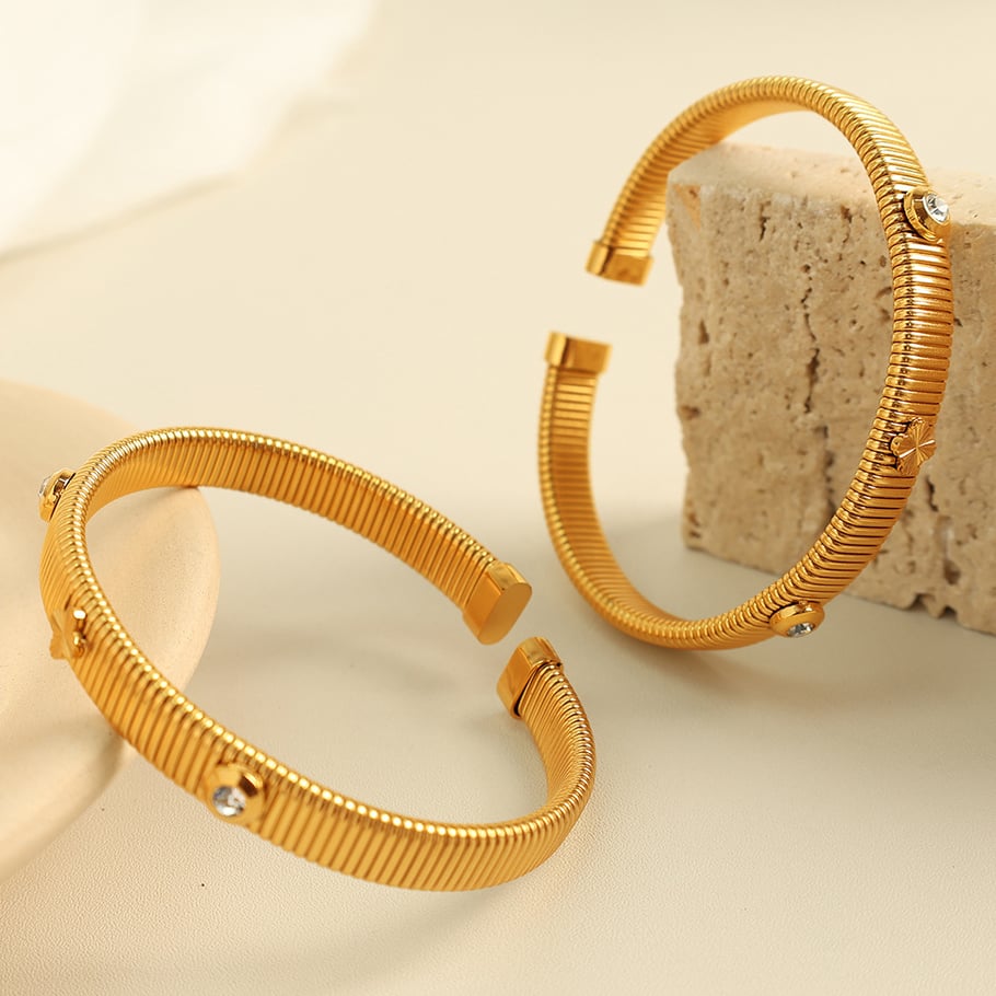 1 Piece Simple Series Simple Geometric Stainless Steel 18K Gold Plated Rhinestone Women Bangles Picture3