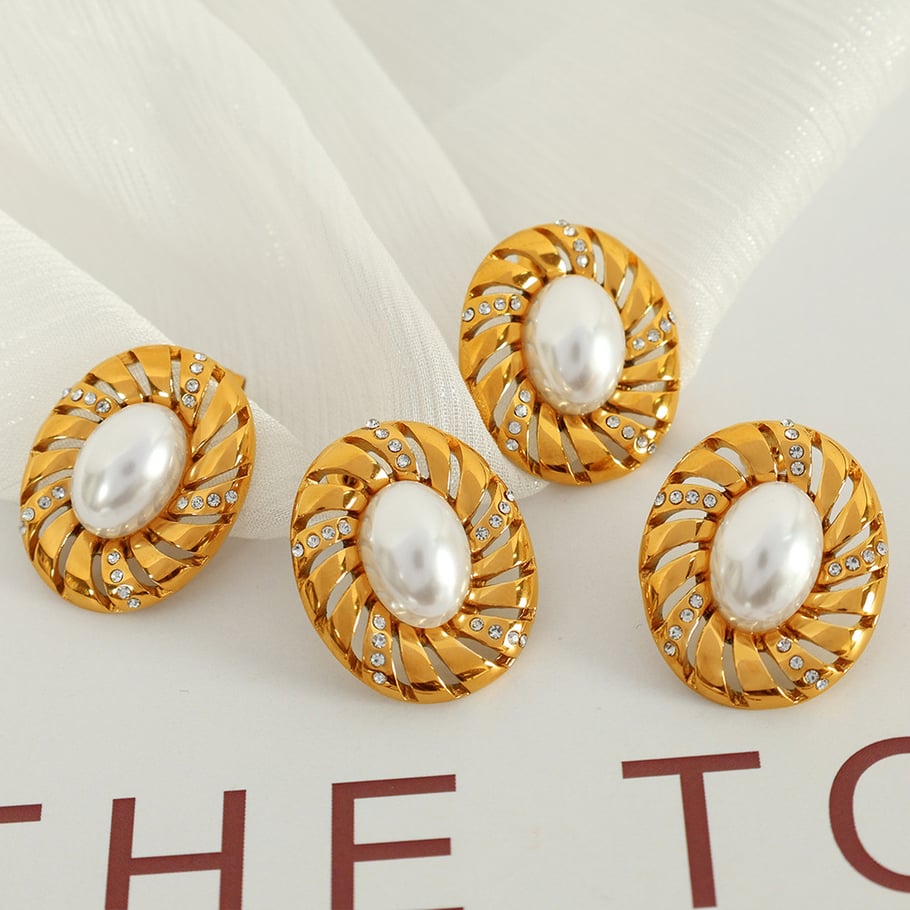 1 Pair Classic Series Retro Geometric Stainless Steel 18K Gold Plated Rhinestone Women Stud Earrings Picture3