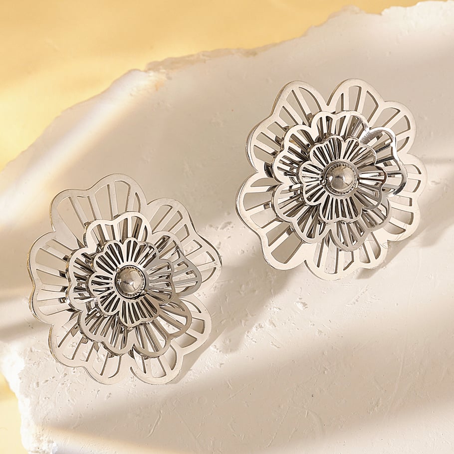 1 Pair Gorgeous Series Daily Handcrafted Flower Titanium Steel Gold Color Women's Stud Earrings Picture5
