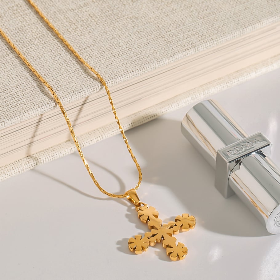 1 Stück Classic Series Europa und Amerika Kreuz Edelstahl Gold Farbe Damen Anhänger Halsketten Bild6