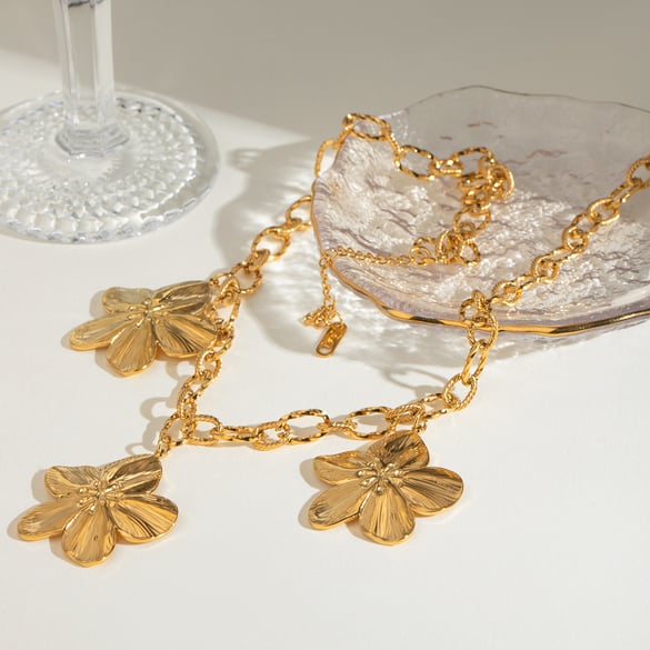 1 pezzo semplice serie ins stile fiore in acciaio inossidabile placcato oro 18 carati donne collane con ciondolo 2