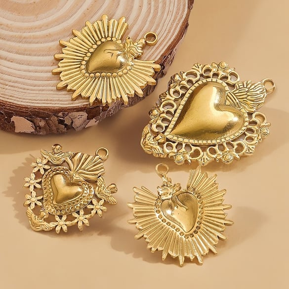 1 Piece Luxury Series Magnificent Heart Stainless Steel Gold Color Women's Pendants