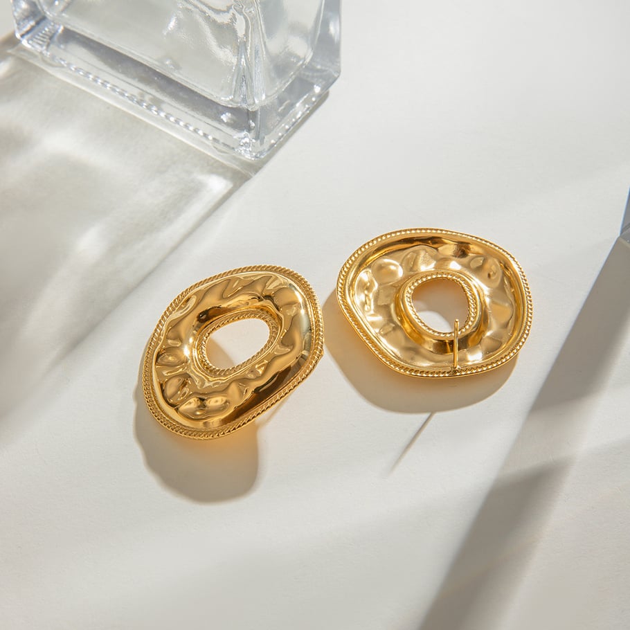 1 Pair Classic Series Elegant Annular Stainless Steel 18K Gold Plated Women Stud Earrings Picture4
