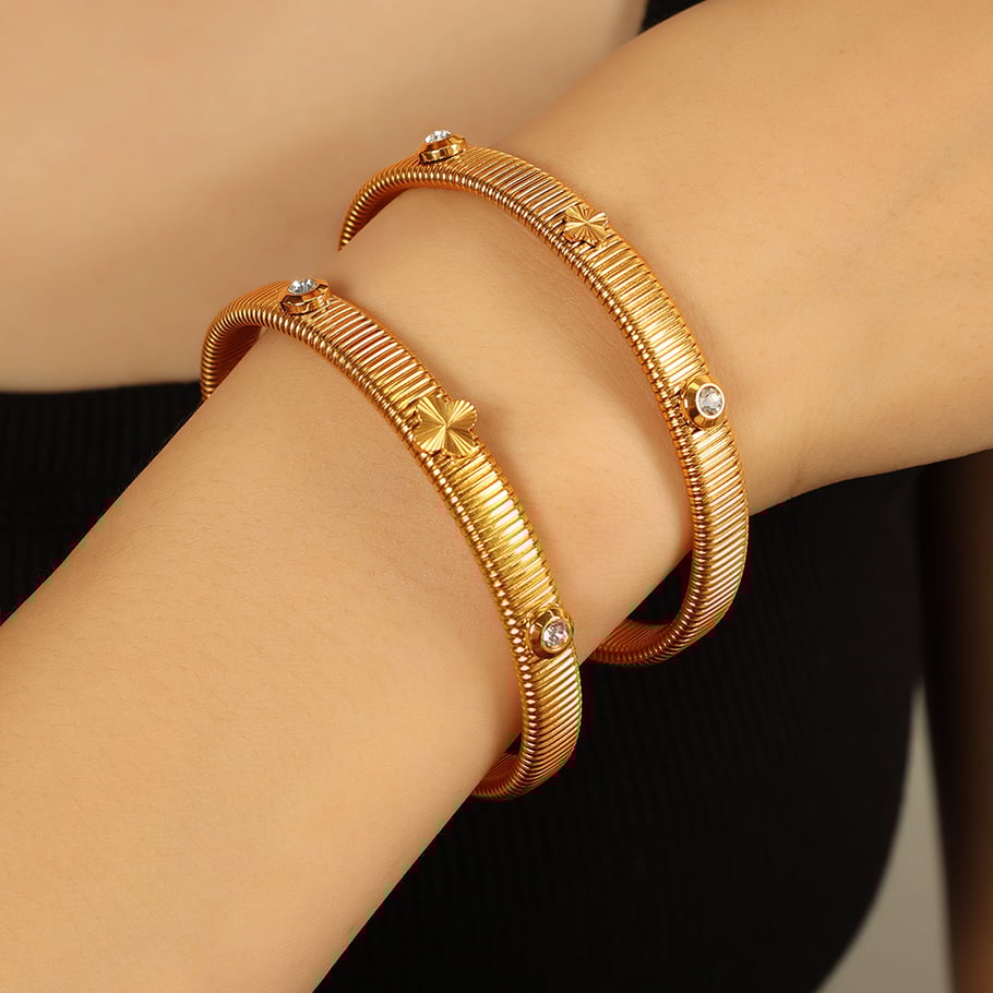 1 Piece Simple Series Simple Geometric Stainless Steel 18K Gold Plated Rhinestone Women Bangles Picture5