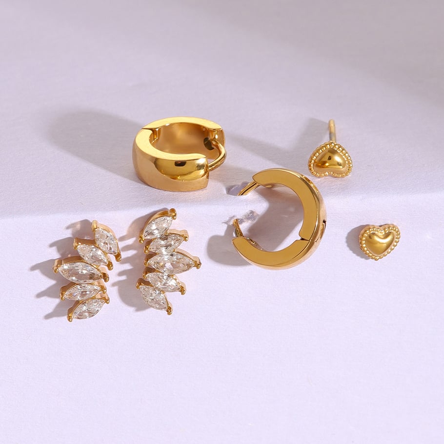 1 Pair Simple Series Sweet Heart Stainless Steel 18K Gold Plated Zircon Women Earrings Set Picture7
