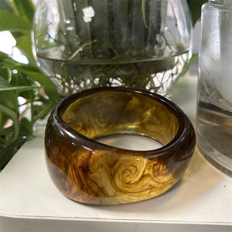 1 Piece Simple Series Retro Geometric Resin Women's Bangles Picture5
