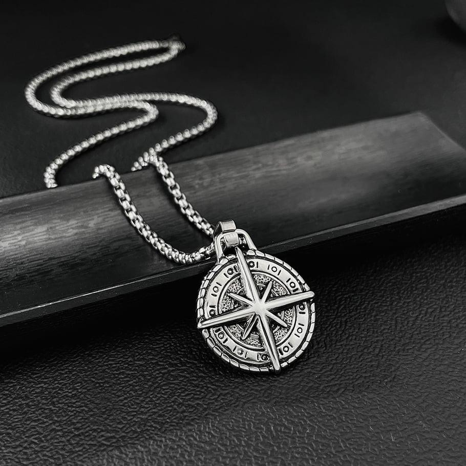 Collares versátiles de acero inoxidable dorado con brújula retro para hombre Imagen6