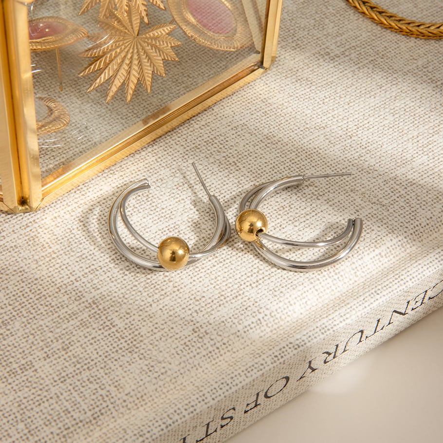 1 Paar einfache Serie Ins Style Ringförmige Creolen aus Edelstahl in Goldfarbe für Damen Bild5