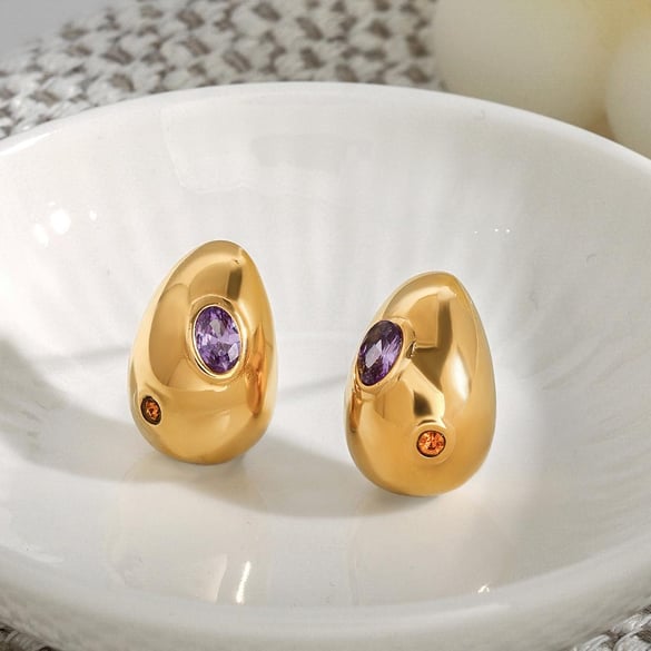 1 Paar klassische Serie Europa und Amerika Tropfen Edelstahl Gold Farbe Damen Ohrstecker 2