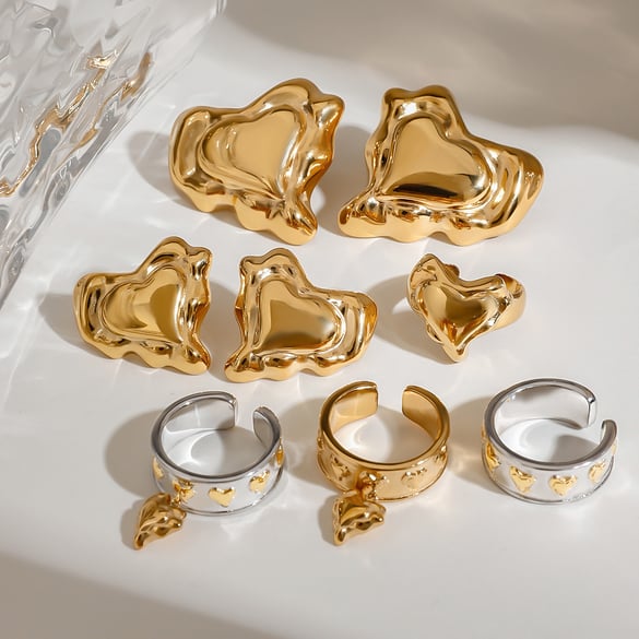 1 pezzo serie romantica retrò amore/cuore forma acciaio inossidabile colore oro anelli singoli da donna 2