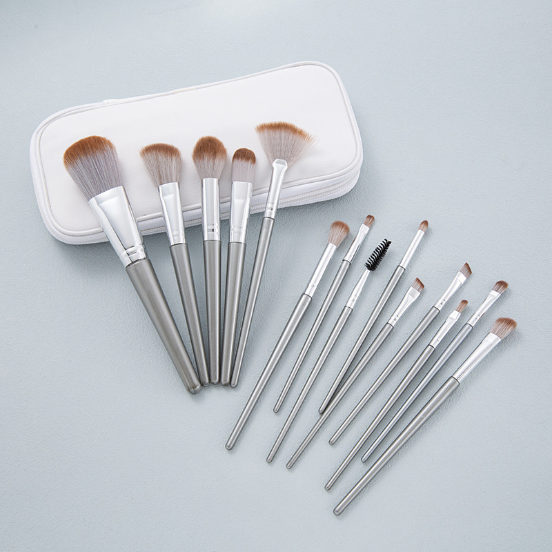 1 Pair Unisex Makeup Brush Picture3