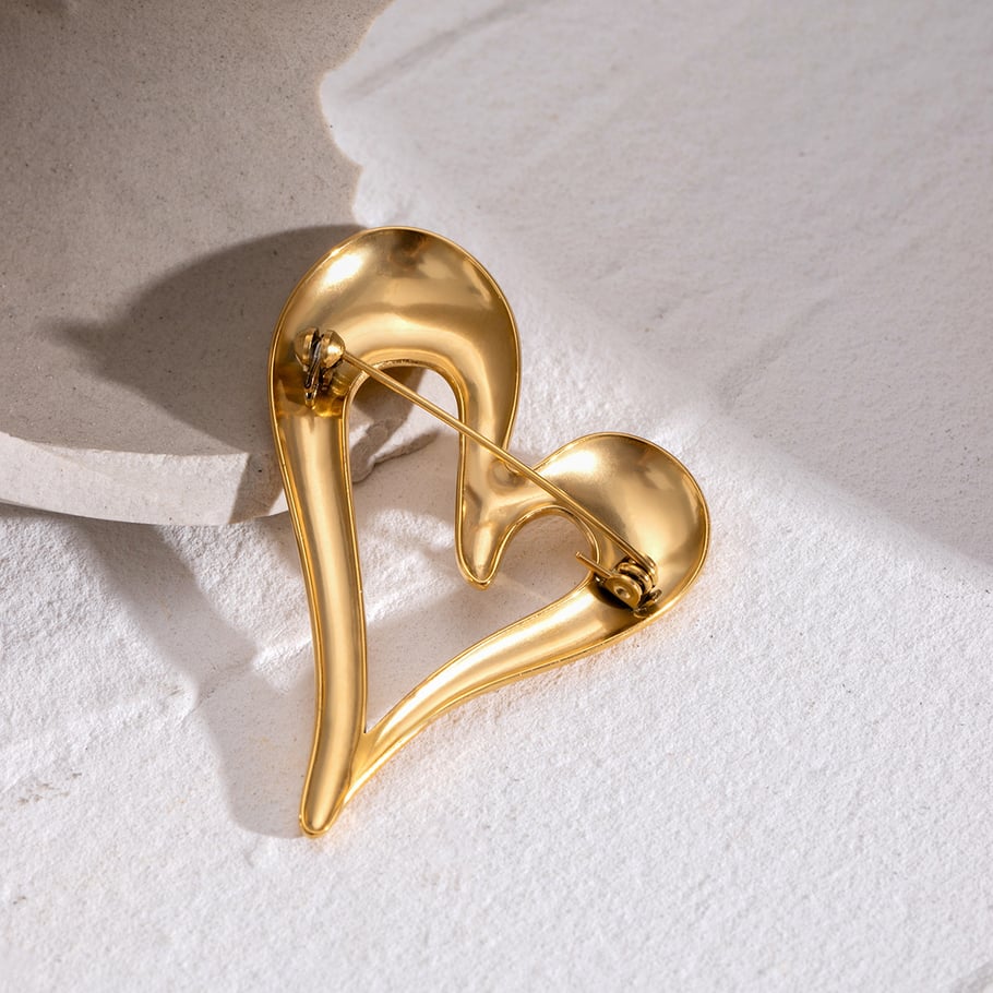 1 Piece Romantic Series Elegant Chic Heart Shape Stainless Steel Gold Color Women's Brooches Picture6