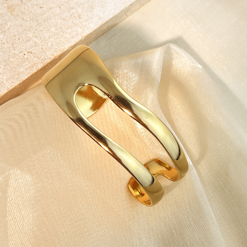 1 Piece Simple Series Stainless Steel Hollow Out Gold Color Women's Bangles Picture5