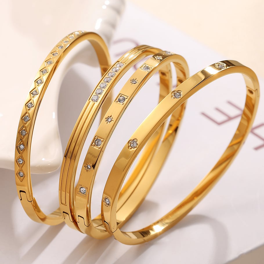 1 pieza de pulseras de mujer de acero inoxidable con diamantes de imitación de color dorado y diseño geométrico clásico de serie simple Imagen4
