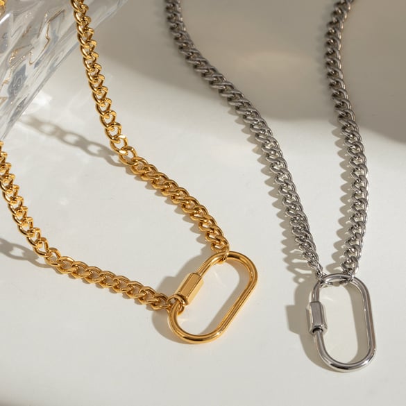 Collier avec pendentif géométrique en acier inoxydable plaqué or 18 carats pour femme, série simple et décontractée, 1 pièce