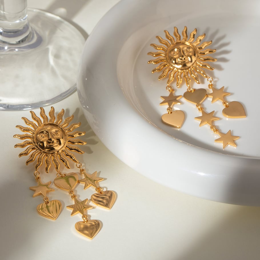 1 Pair Luxurious Retro Style Sun Shape Stainless Steel 18K Gold Plated Women's Drop Earrings Picture5