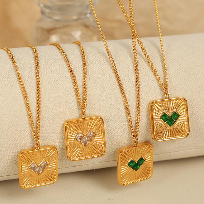 1 Piece Luxurious Series Retro Heart Titanium Steel   Gold Color  Women's Pendant Necklaces Picture5