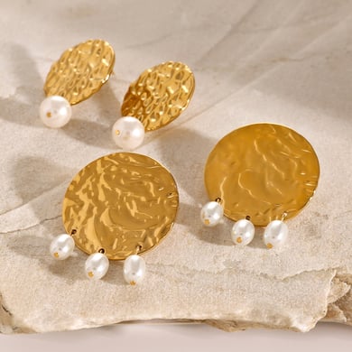 1 Paar Persönlichkeitsstil 18 Karat Gold Edelstahl Große runde gehämmerte ovale Perlenohrringe Trendy Schmuck Damen-Anhängerohrringe h5 Bild4
