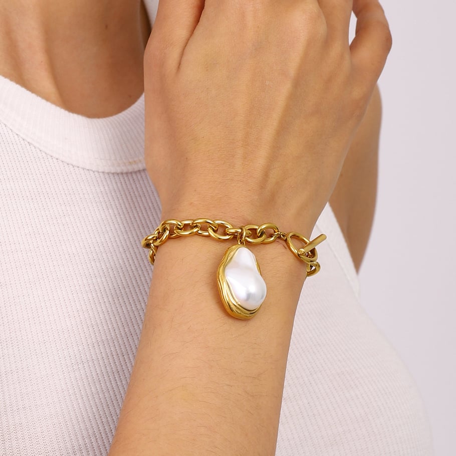 1 Stück Romantische Serie Elegante unregelmäßige Edelstahl 18K vergoldet Frauen Charm Armbänder Bild5